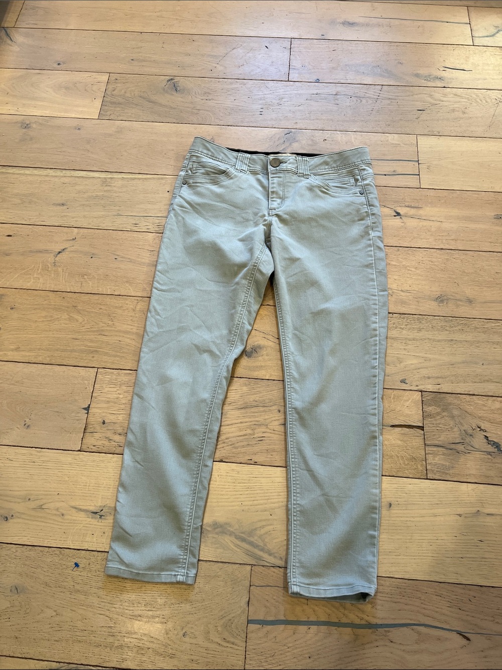 Democracy Slim Straight Jeans in Light gray 10